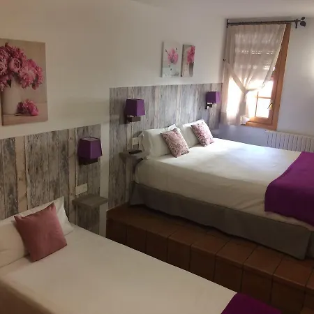 Lamoga Hotel Llavorsí